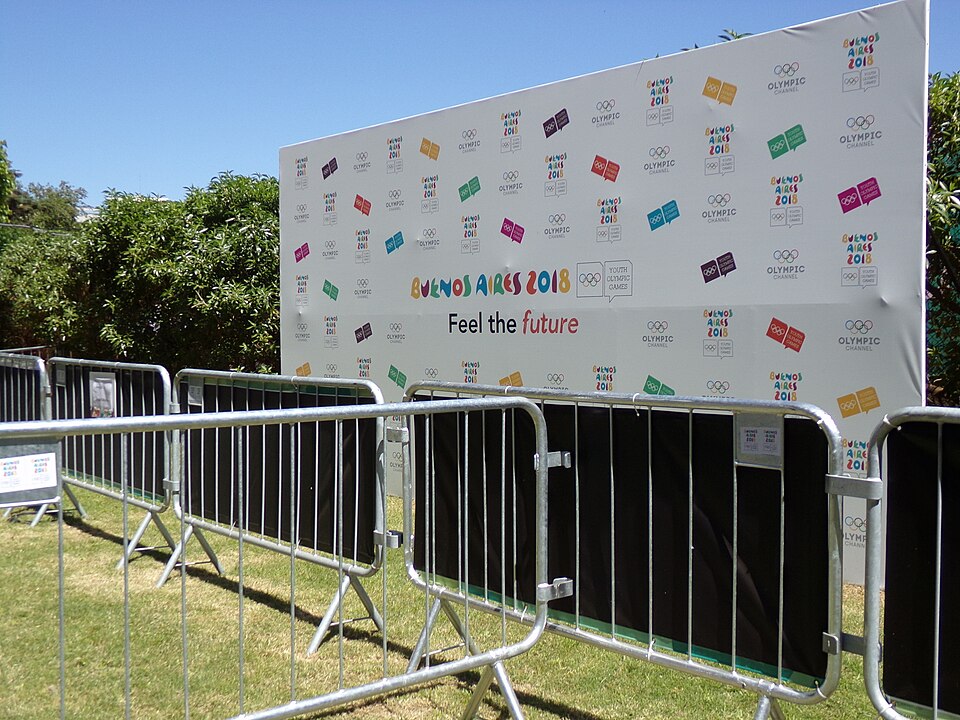 Illustration: Benefits and Development Pathways for Junior Bowlers