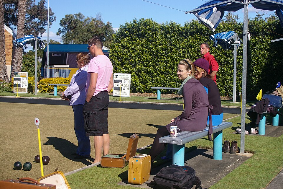 Illustration: Essential Exercises for Lawn Bowls Fitness Training